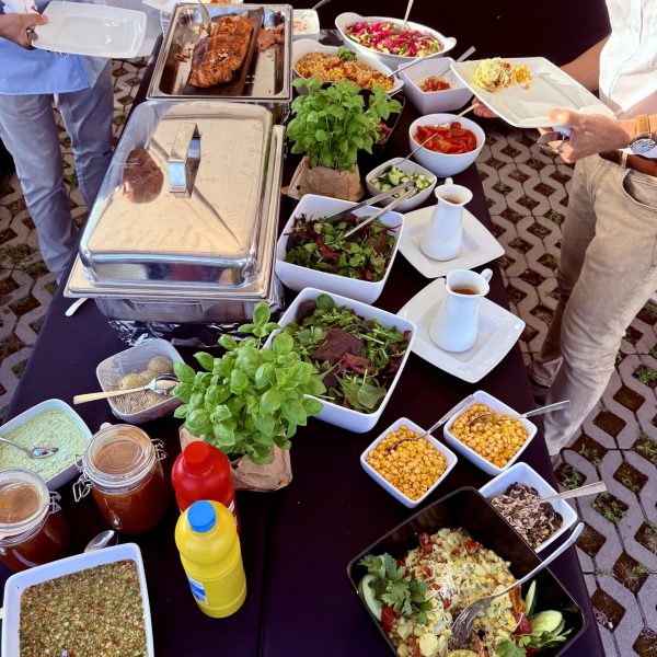 Outdoor Catering im Zelt möglich