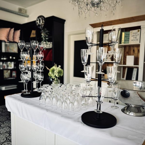 Sektempfang im Foyer